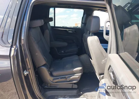 2025 Chevrolet Suburban 4Wd Rst from USA, damaged, VIN 1GNS6ERD3SR221494